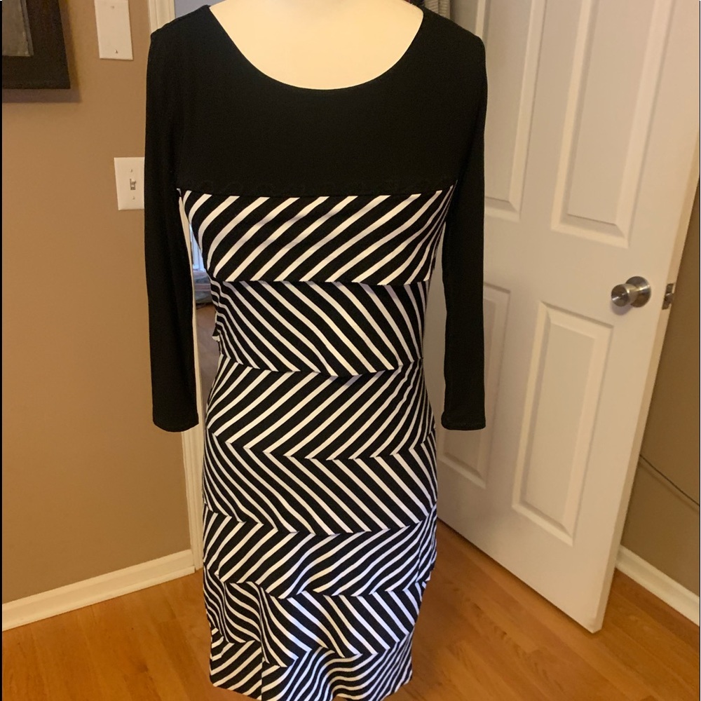 New without tags White House black market knit dress